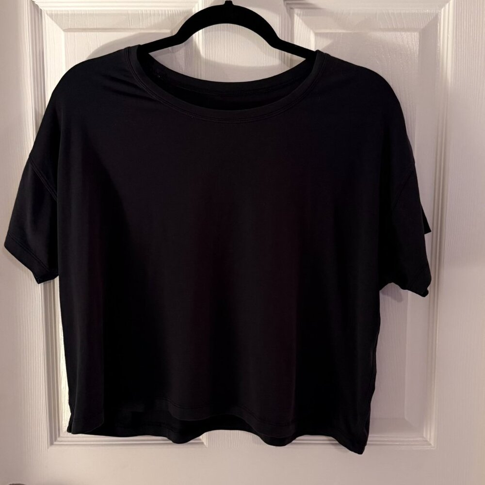 Lululemon Black Cropped Cates Tee Size 10